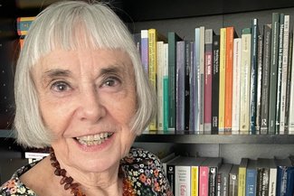 Prue H edit head and shoulders