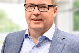 Andrew_Stevens